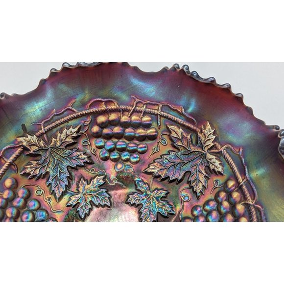 Northwood Iridescent Grape and Cable Plate Carnival Glass Vintage - Picture 12 of 16